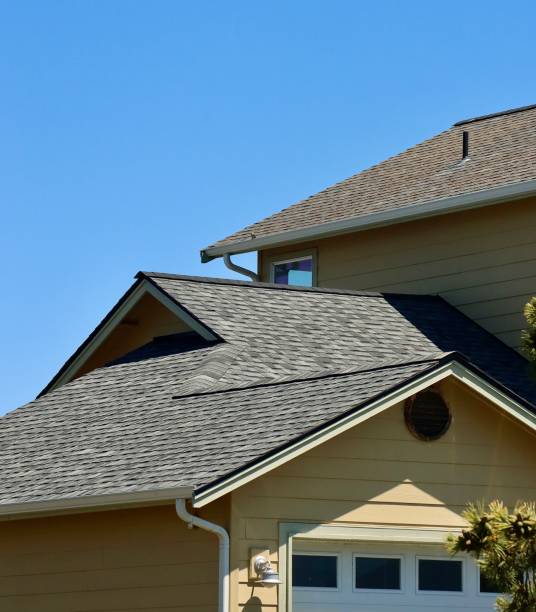 Best Emergency Roof Repair Services  in Capitan, NM